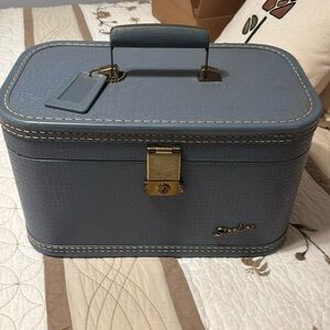 Vintage Lady Baltimore Starline train case